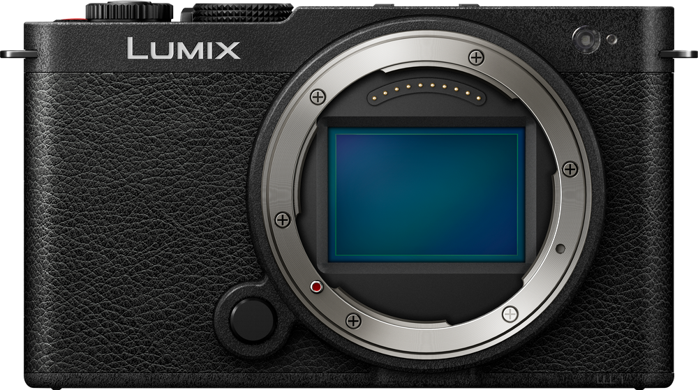 Panasonic Lumix S9