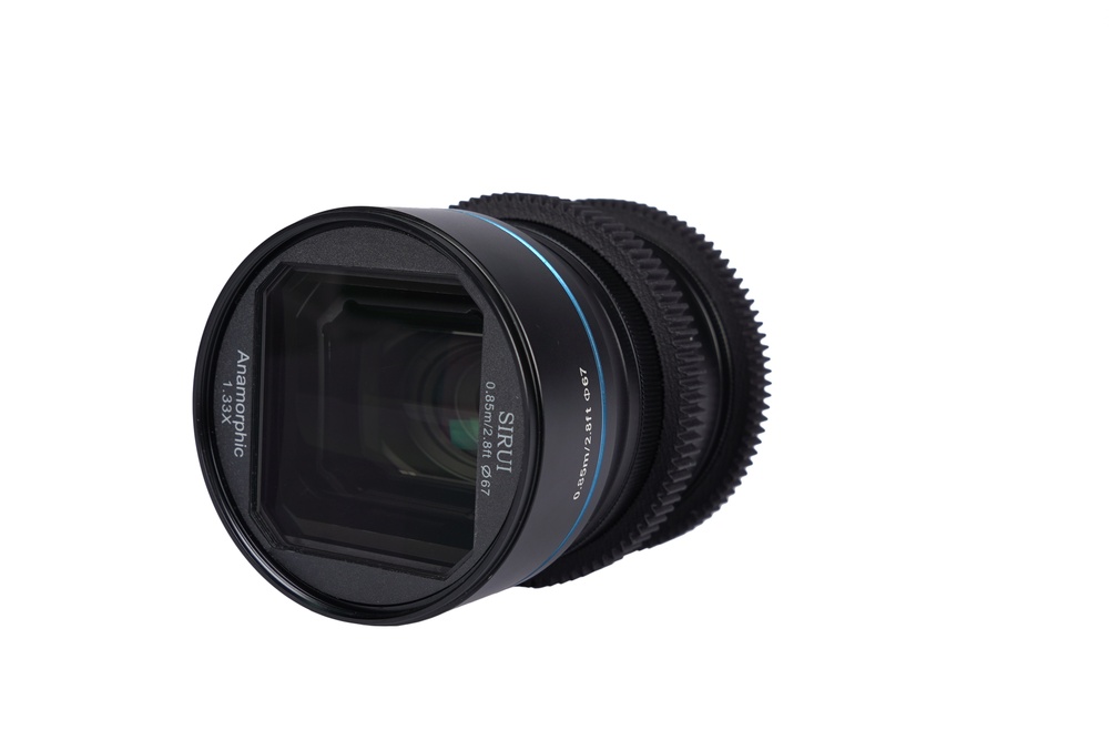 Sirui 35mm Anamorphic Lens (17).jpg