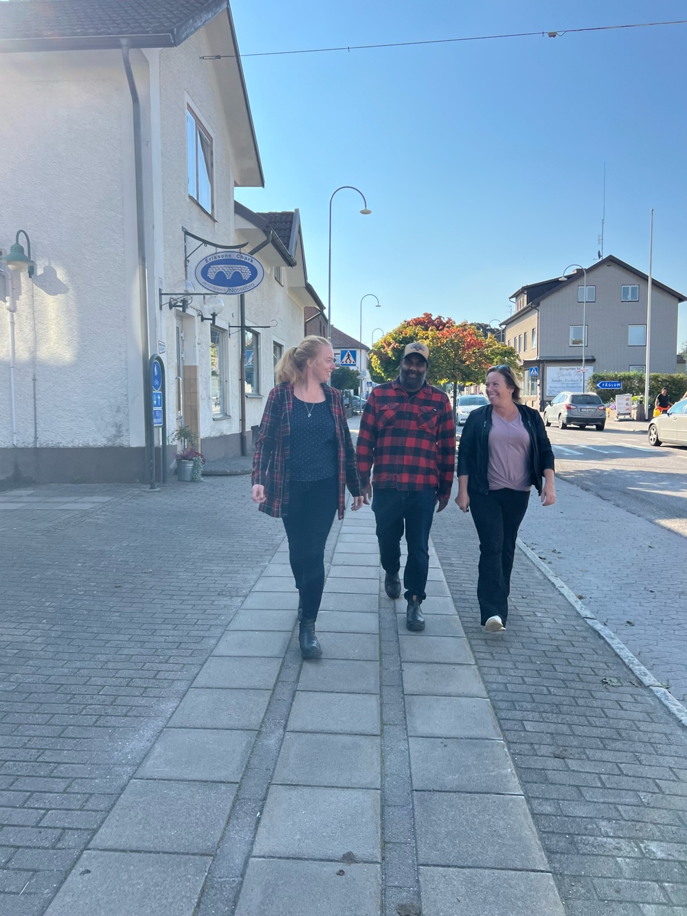 Kommundirektör Cecilia Trolin, kommunstyrelsens ordförande Daniel Andersson och kommunutvecklare Pernilla Nilsson.