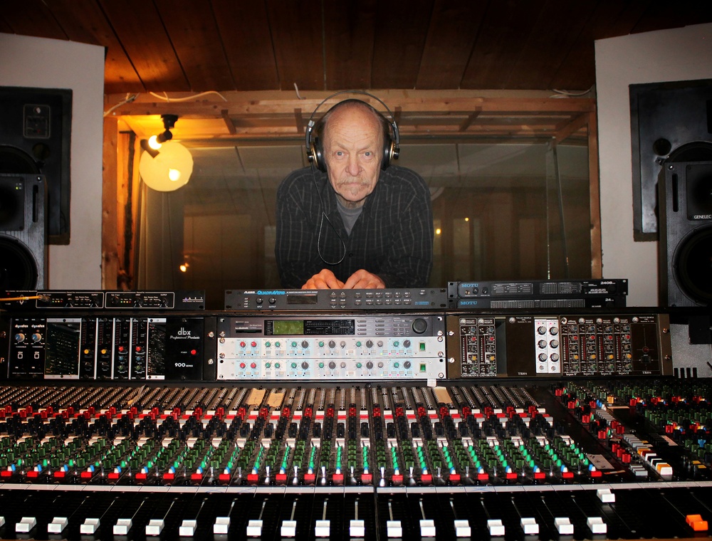 Anders Lind, ljudtekniker, skivbolagsdirektör för Silence Records och hedersdoktor vid Karlstads universitet 2023.