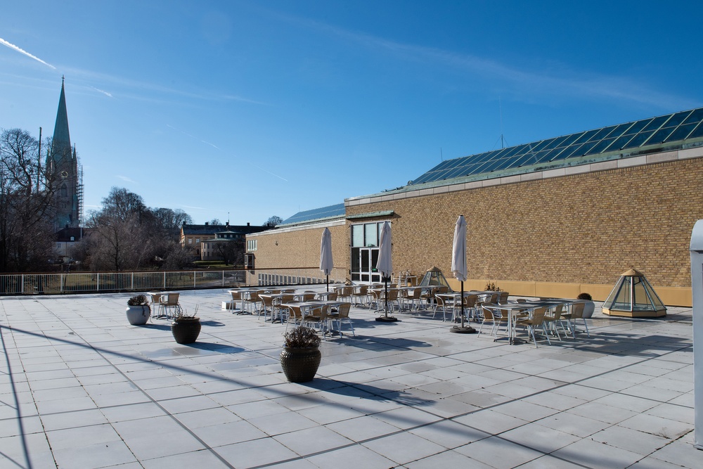 Terrassen på Östergötlands museum i nuvarande skick.