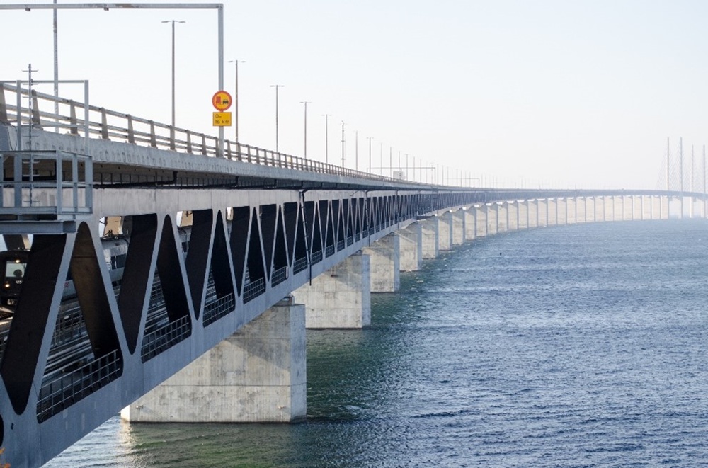 Öresundsbro med tåg