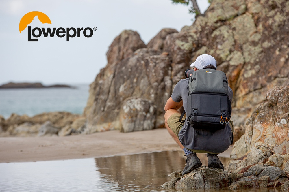 Lowepro Fastpack III WEB.jpg