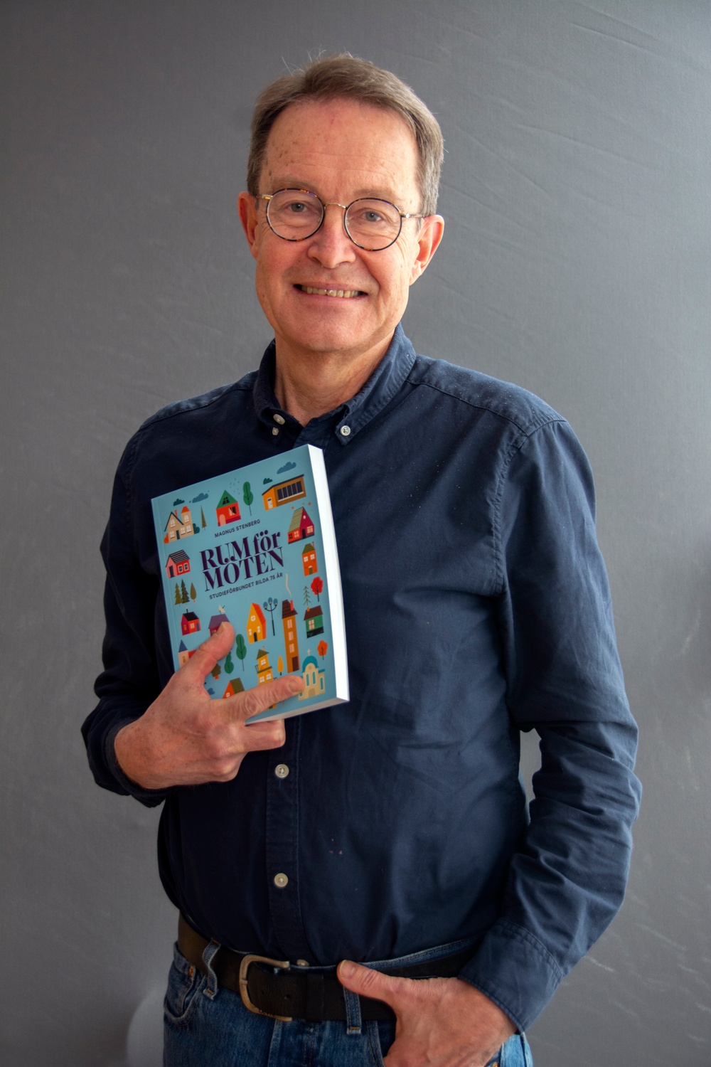 Magnus Stenberg, författare till Bildas jubileumsbok "Rum för möten"