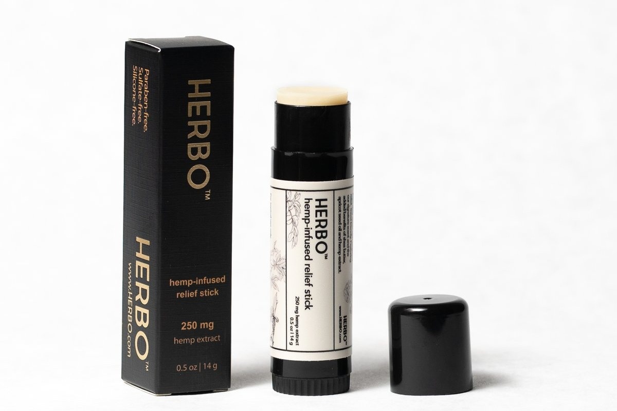 HEMP RELAXATION RELIEF STICK 14G BY HERBO Photo 1