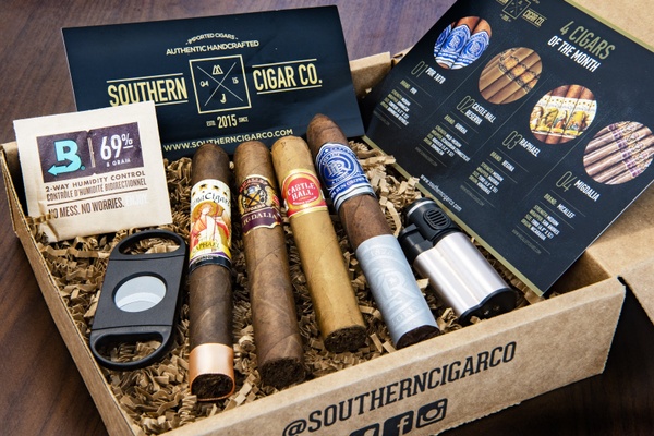 Cigar Subscription boyfriend gift basket