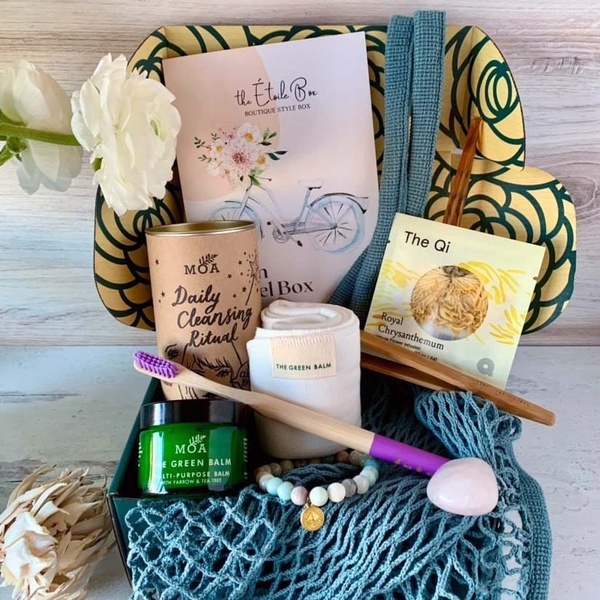 EARTH ANGEL - MARCH BOX