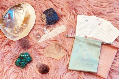 Healing Crystal Starter Monthly Box Photo 3