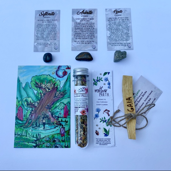 Honoring the Earth Awakening Box // April 2019