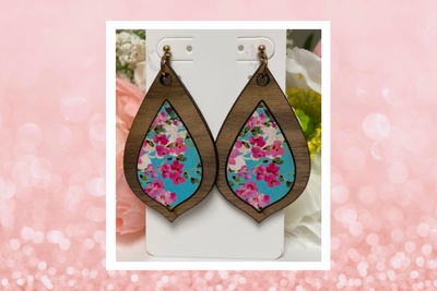 Delight Accessories Earring of the Month Club Photo 3