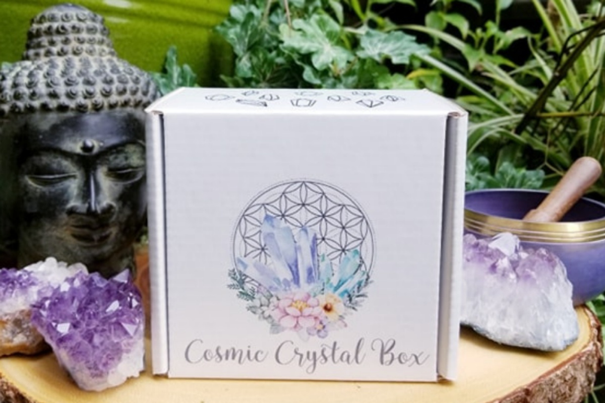Deluxe Cosmic Crystal Box Photo 1