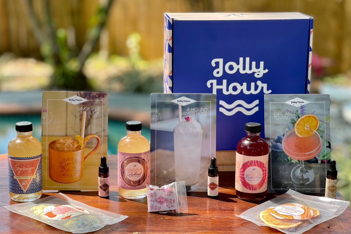 Jolly Hour - Seasonal Boxes Photo 1
