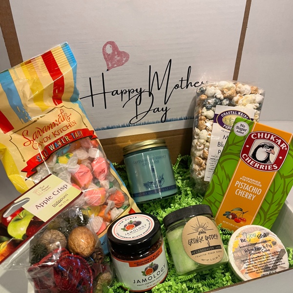 The Mother's Day Box- Treats Across the U.S. 