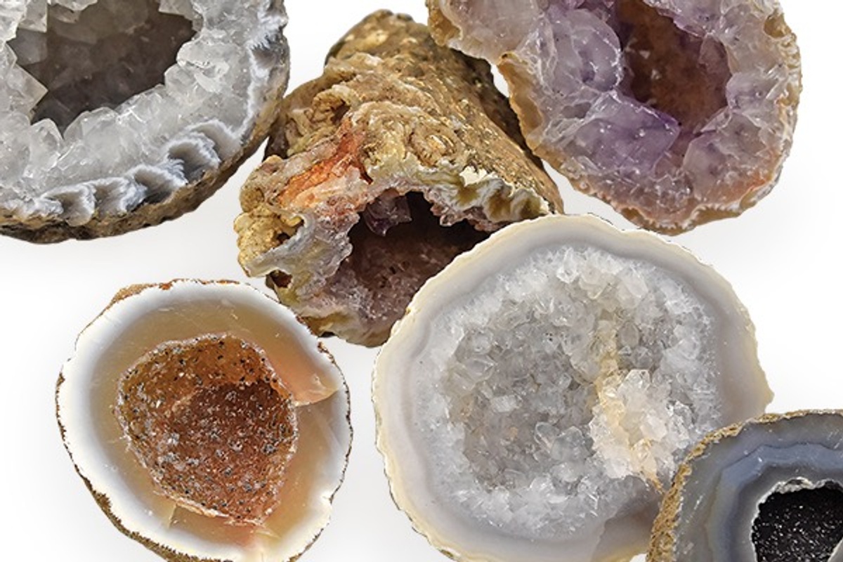 Geodes of The Month Box Photo 1