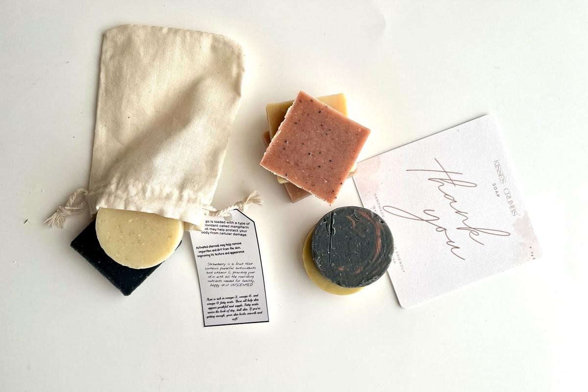 Gift box for travelers Artisan Handmade Soap Photo 1