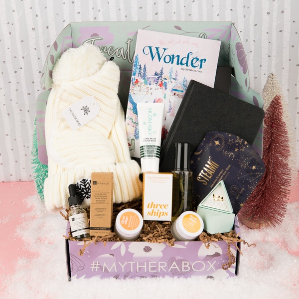 December 2021 "Winter Wonder" box