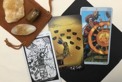 Tarot and Crystal Combo: Random Draw of 3 cards and 3 crystals Photo 1