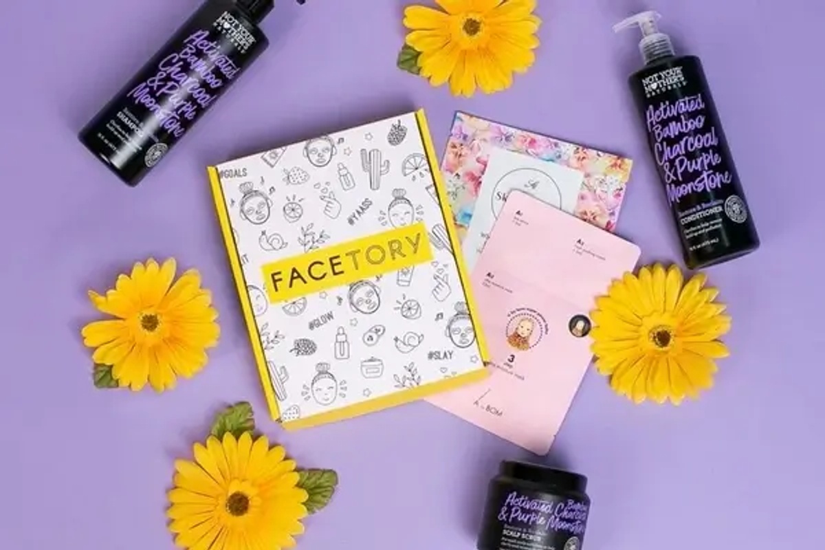 Gift Guide: Korean Beauty & Makeup Subscriptions for the Skincare-Obsessed (2022)