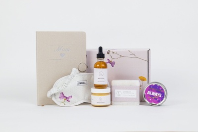 Pregnancy Care Box | Perfect New Mom To Be Gift Set Photo 2