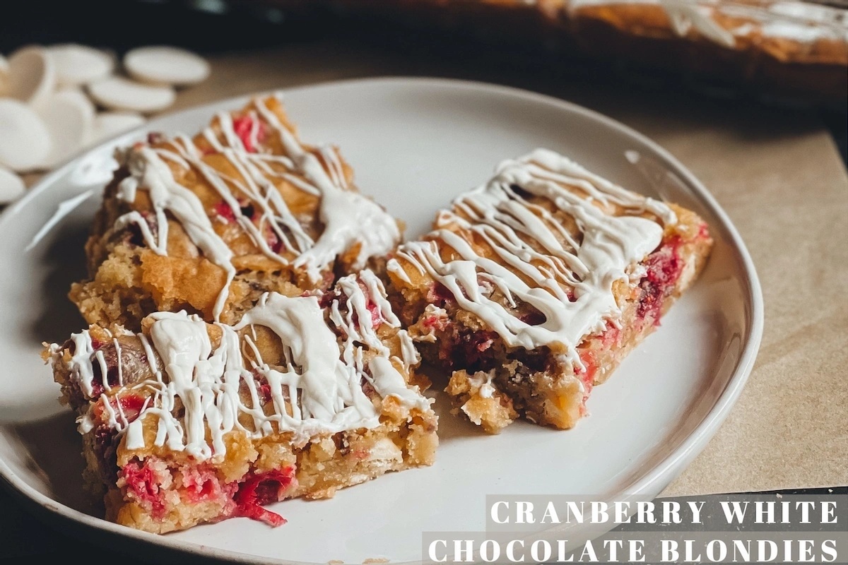 Cranberry White Chocolate Blondies: 1-Time Baking Kit image 0