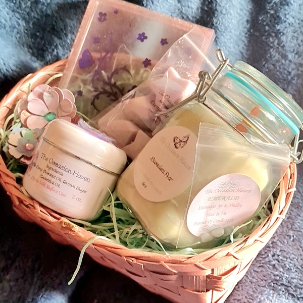 Monthly Candle Box