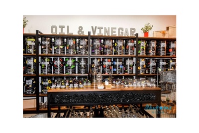 Herbal Oil & Vinegar- Monthly Box Photo 2