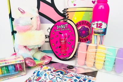 Suprise her with a box of fun Fun Box For Girls Ages 6-11 New