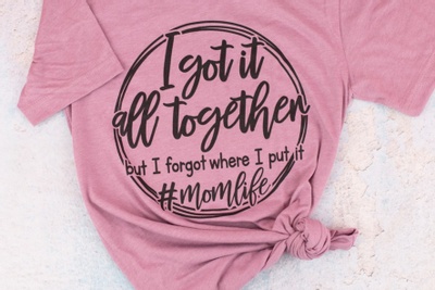 Monthly Mom SHIRT