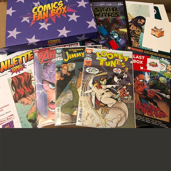 August 2019 Comics Fan Box