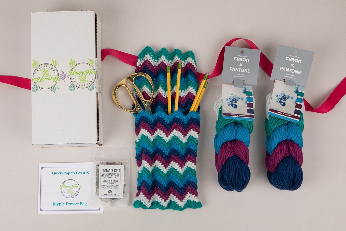 Yarn Bits Shop Monthly Crochet QuickProjects Box Photo 1