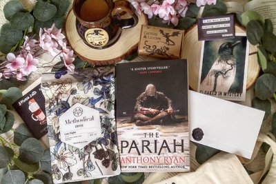 Monthly Fantasy Book Subscription Box Photo 2