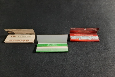 The Economist 3-Pack by Dank Box - Premium Rolling Papers Subscription Photo 2