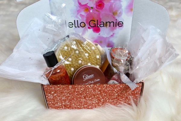 Monthly Exclusive Glamie Spa Box Photo 1
