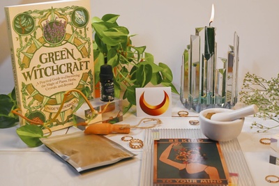 The Eclectic Witch Box Photo 1