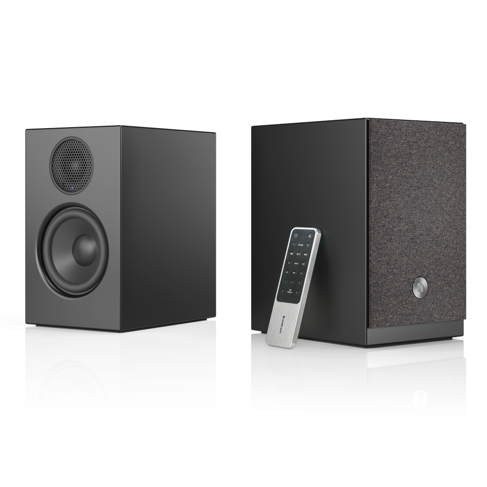 wireless-multiroom-speaker-A26-black-angle1-remote-combo-AudioPro.png