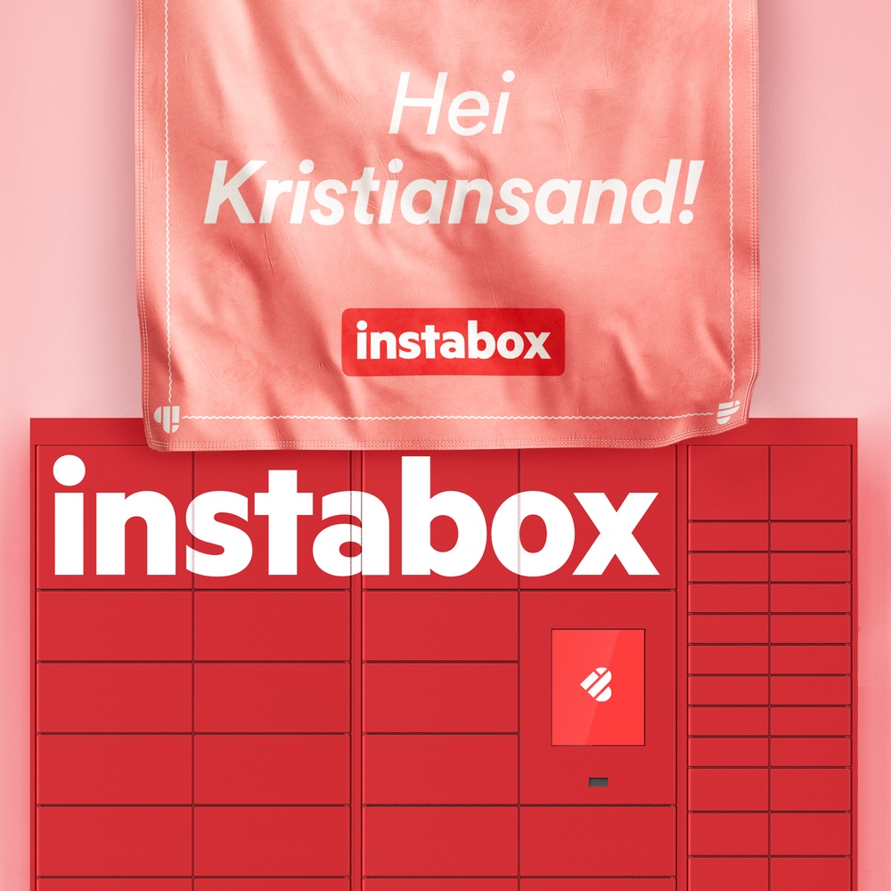 Red Instabox locker and fabric with the text "Hei Kristiansand" 