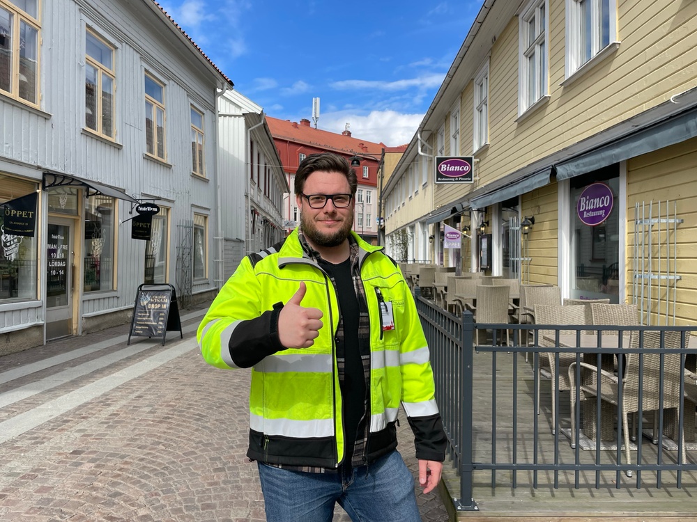 Mattias Ellström, trafkingenjör i SKara kommun är glad över att kommunen är bäst i landet på markupplåtelse.