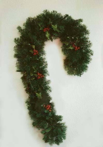 Wreath shaped like a candy cane