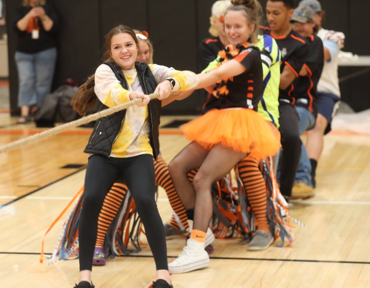 Students participate in the tug-of-war