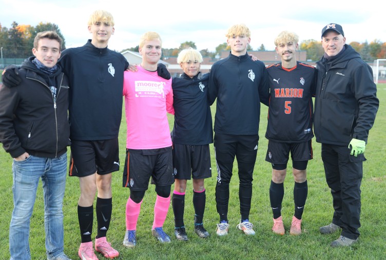 Seniors with their coaches 