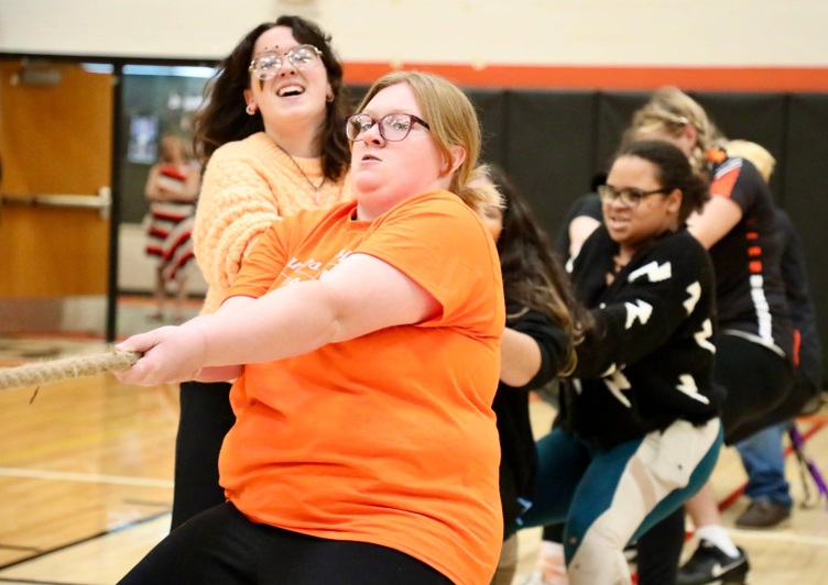 Students participate in the tug-of-war