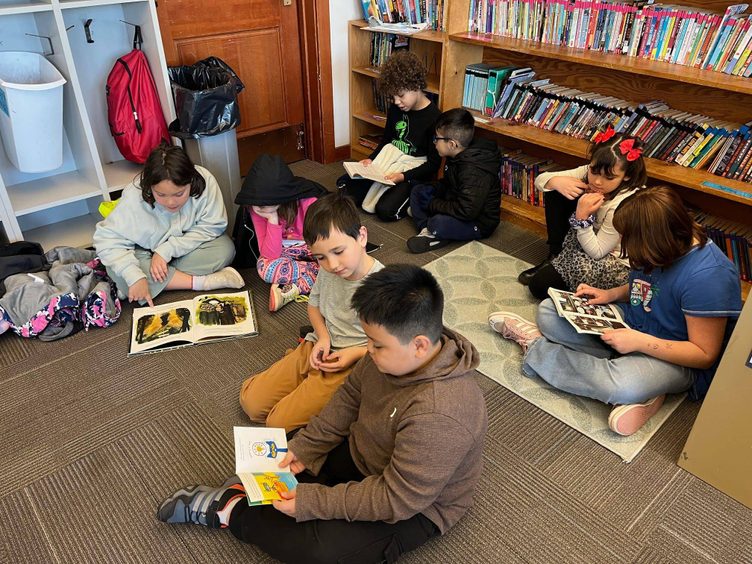 students reading