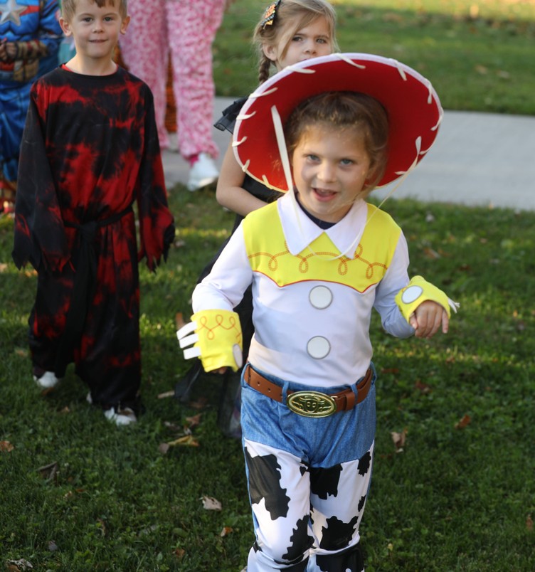 A student in the K-2 costume parade