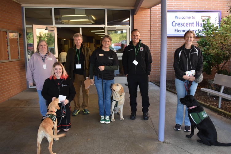 summit dogs and staff