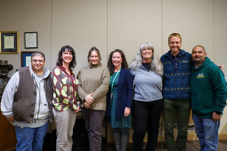 Photo of 6 staff members from Ione Junior High with principal Sinead Klement in the center