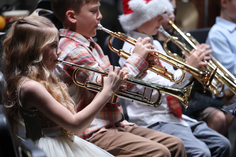 Members of the Beginner Band performs.