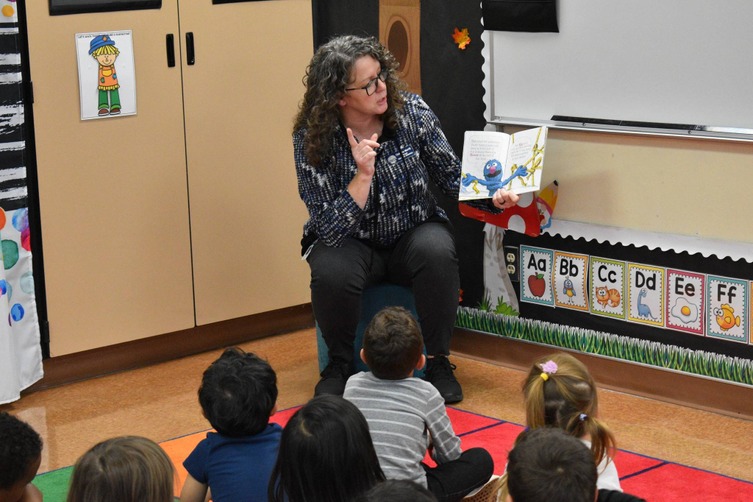 Mrs. Merritt reads to TK students