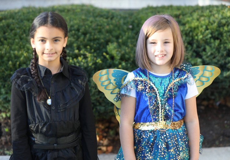 Students in the K-2 Costume Parade 