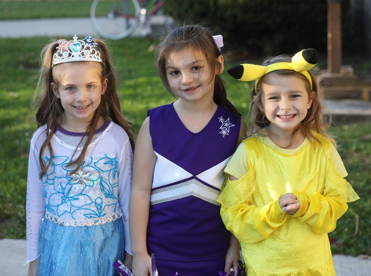 Students in the K-2 costume parade