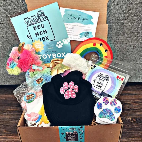 mom box subscription